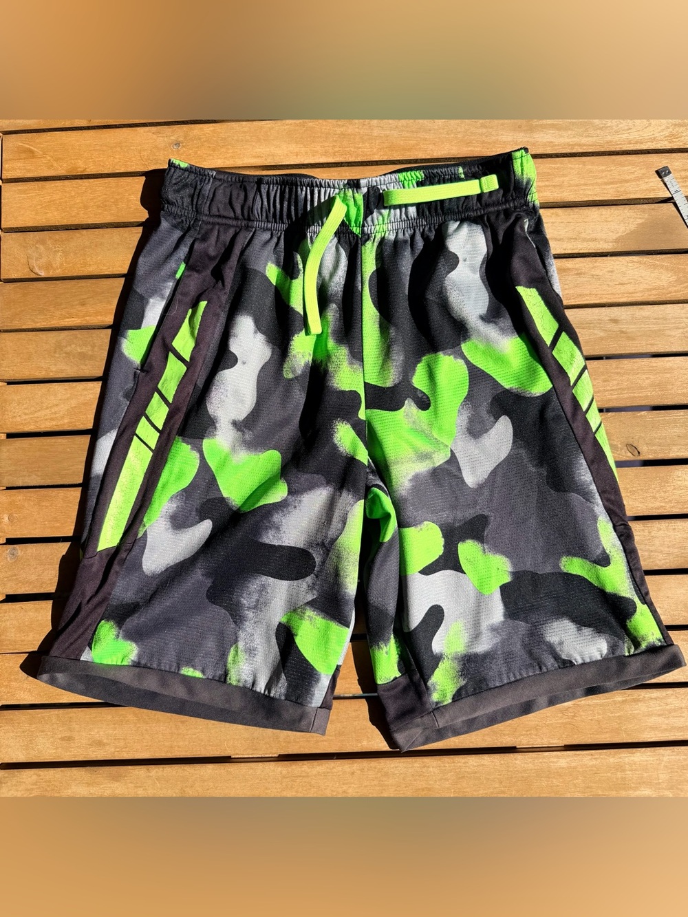 🌀$6 or 6/$20! Russell Boys’ Athletic Shorts, Sz 14-16, EUC, Cool Neon Green!